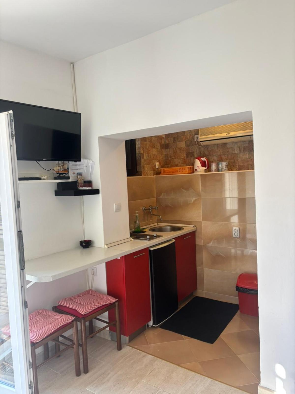 Apartments Samardzic Котор Екстер'єр фото
